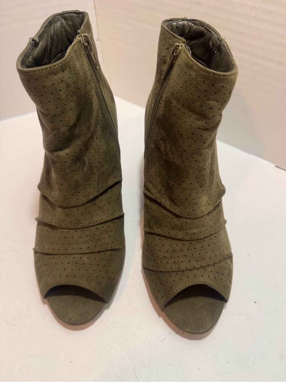 Report Olive Green Peep Toe Wedge Booties Perforated Ruched Suede Size 7